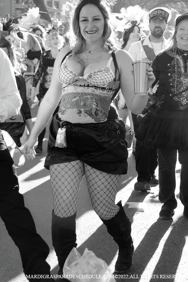 Krewe-of-Freret-00099-2022