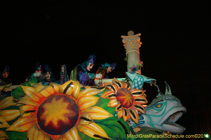 Krewe-of-Hermes-2010-Mardi-Gras-New-Orleans-5913