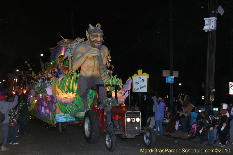 Krewe-of-Hermes-2010-Mardi-Gras-New-Orleans-5946