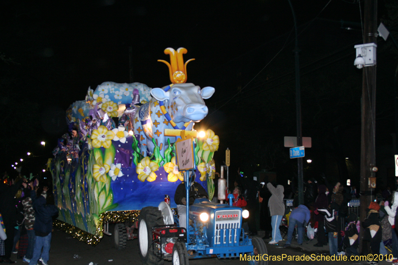 Krewe-of-Hermes-2010-Mardi-Gras-New-Orleans-5987