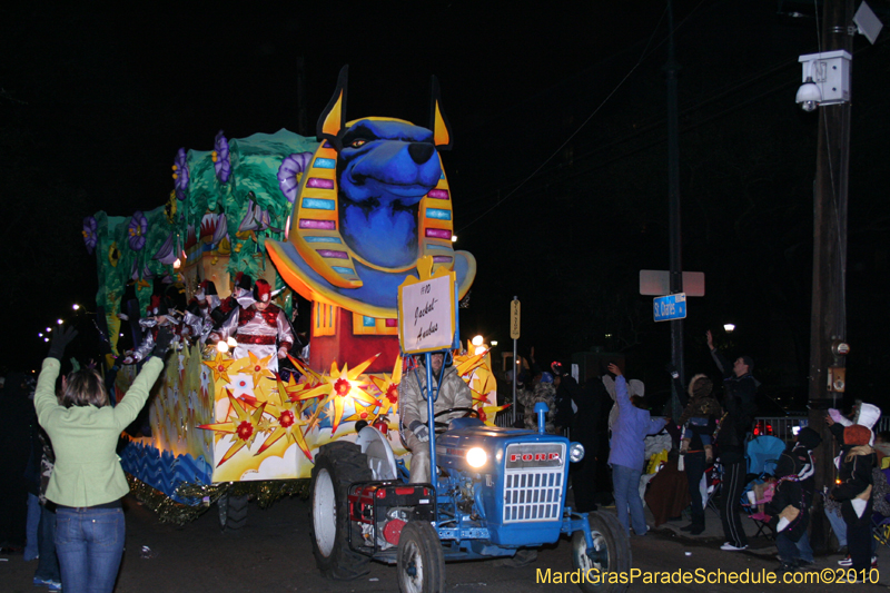 Krewe-of-Hermes-2010-Mardi-Gras-New-Orleans-5997