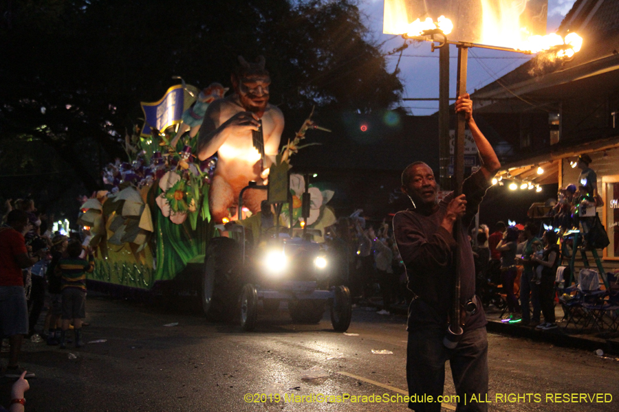 Krewe-of-Hermes-2019-005378