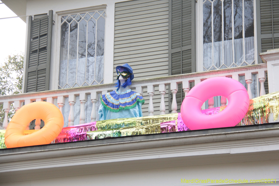 Krewe-of-House-Floats-02626-Audubon-Riverside-2021