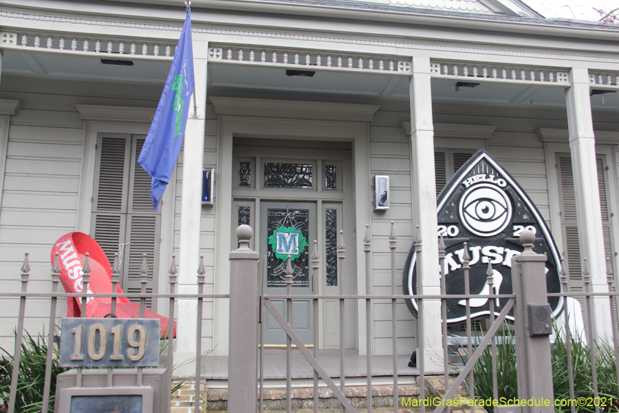 Krewe-of-House-Floats-02635-Audubon-Riverside-2021