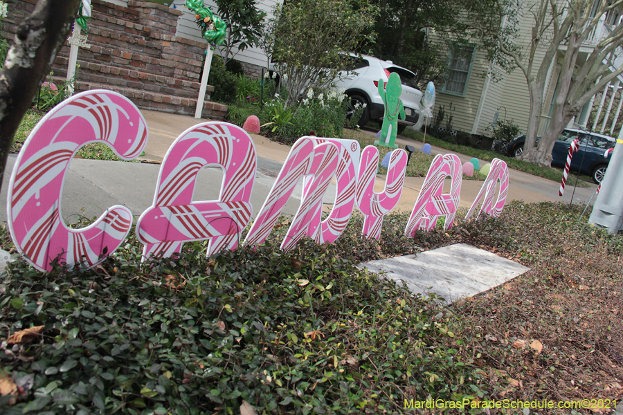 Krewe-of-House-Floats-02655-Audubon-Riverside-2021