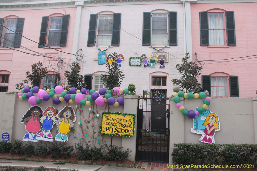 Krewe-of-House-Floats-02662-Audubon-Riverside-2021