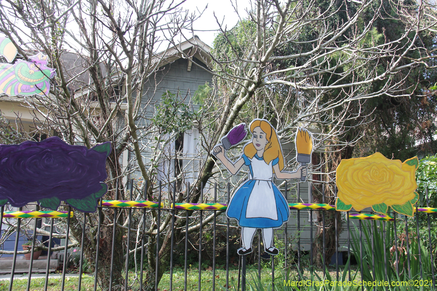 Krewe-of-House-Floats-03384-Broadmore-Fontainebleau-2021