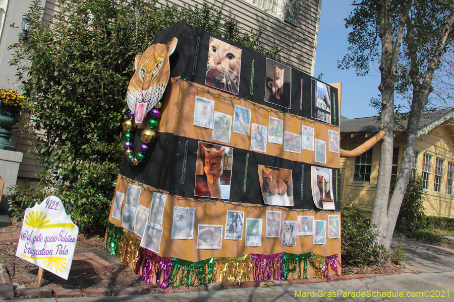 Krewe-of-House-Floats-03392-Broadmore-Fontainebleau-2021