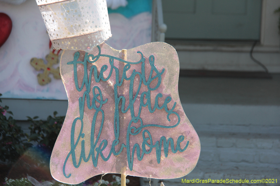 Krewe-of-House-Floats-03400-Broadmore-Fontainebleau-2021