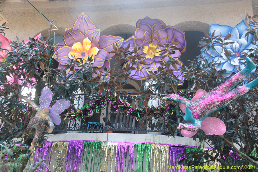 Krewe-of-House-Floats-03460-Broadmore-Fontainebleau-2021