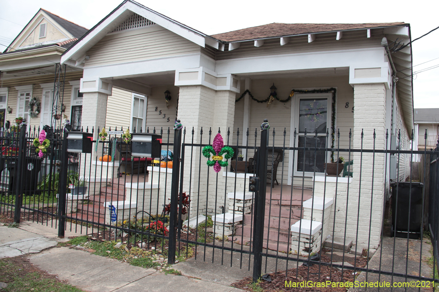 Krewe-of-House-Floats-03545-Carrollton-Hollygrove-2021