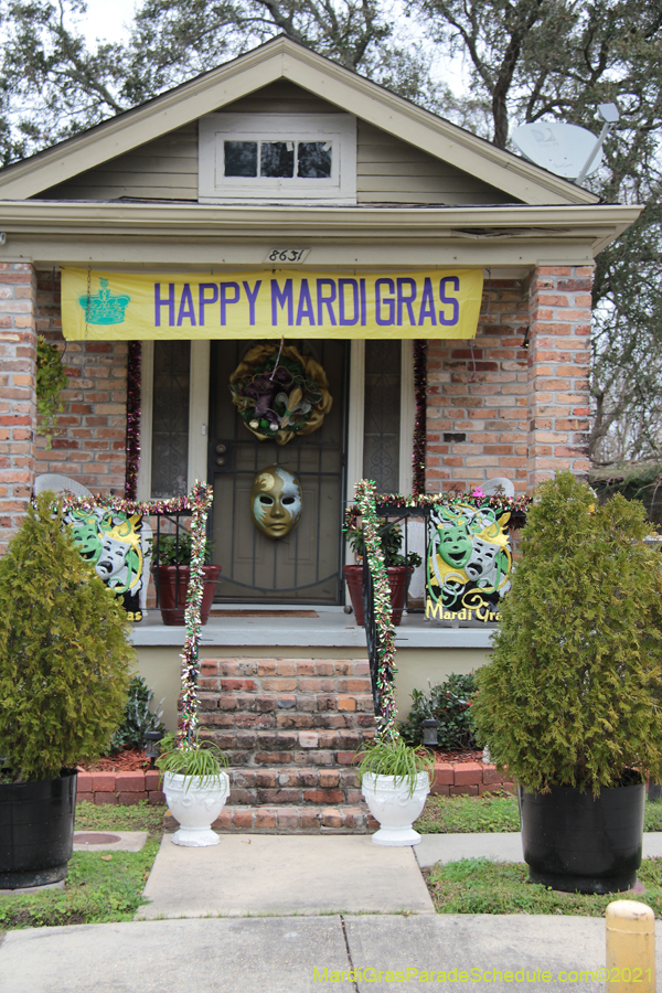 Krewe-of-House-Floats-03546-Carrollton-Hollygrove-2021