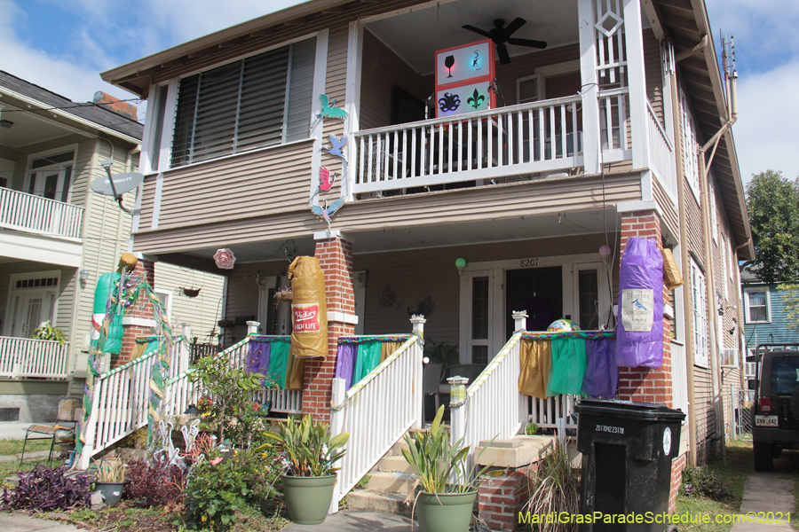 Krewe-of-House-Floats-03567-Carrollton-Hollygrove-2021