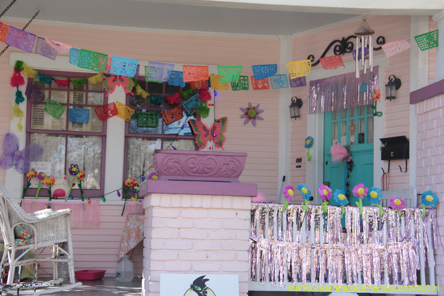 Krewe-of-House-Floats-03589-Carrollton-Hollygrove-2021