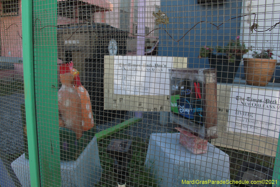 Krewe-of-House-Floats-03605-Carrollton-Hollygrove-2021