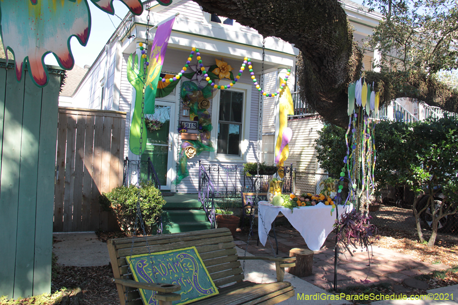 Krewe-of-House-Floats-03609-Carrollton-Hollygrove-2021