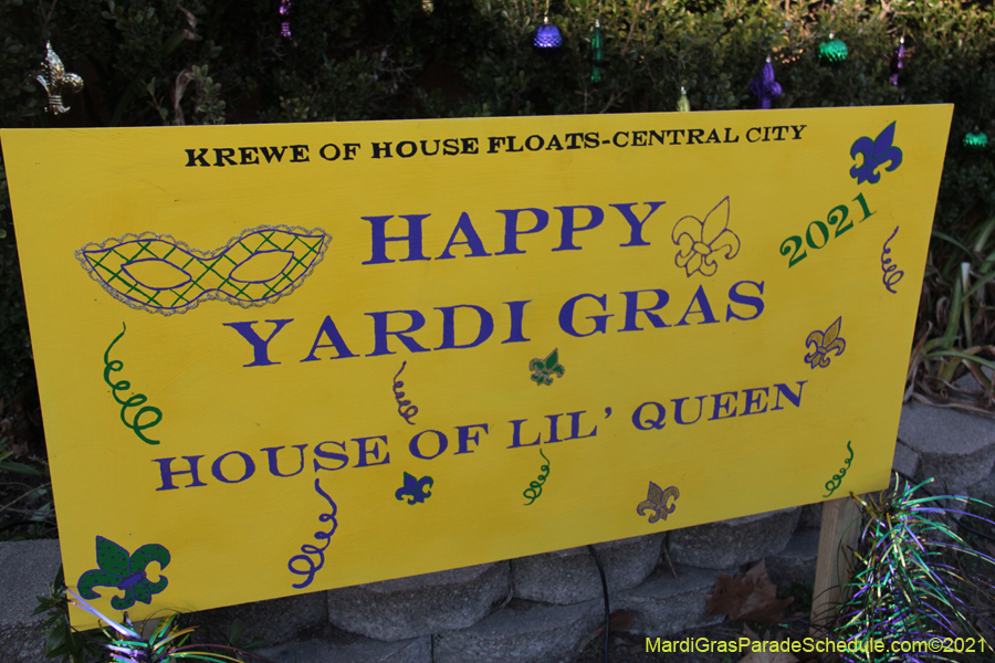 Krewe-of-House-Floats-00803-Central-City