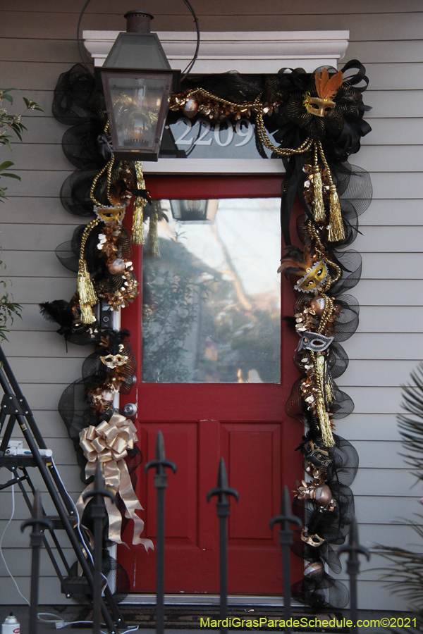 Krewe-of-House-Floats-00811-Central-City