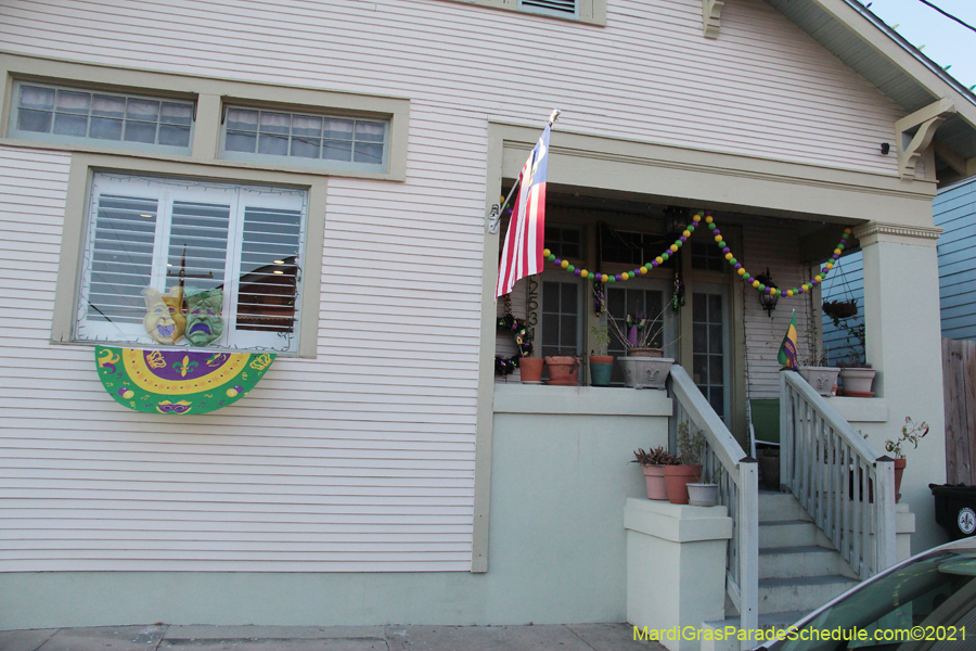 Krewe-of-House-Floats-00814-Central-City