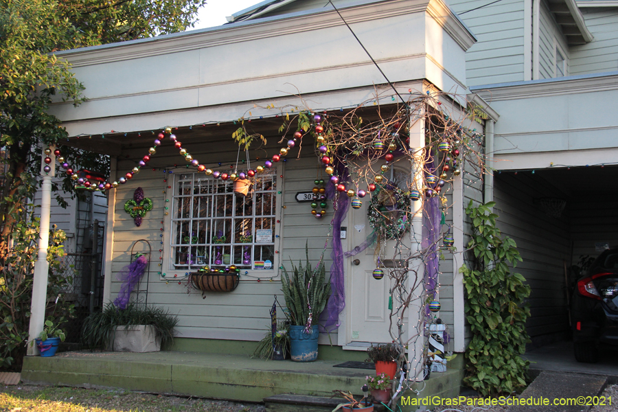 Krewe-of-House-Floats-00830-Central-City