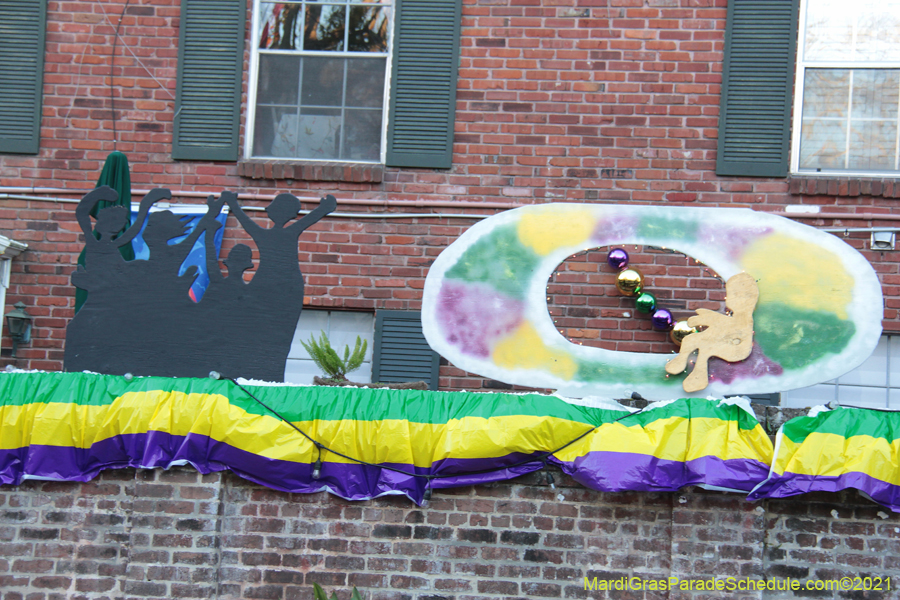 Krewe-of-House-Floats-00836-Central-City