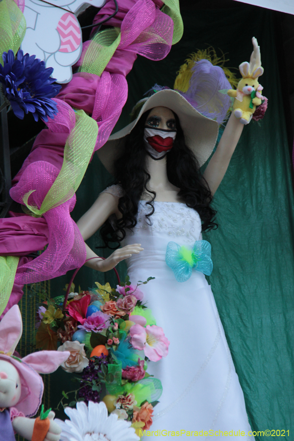 Krewe-of-House-Floats-00849-Central-City