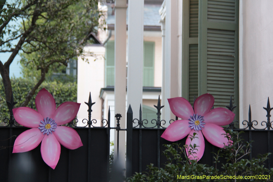 Krewe-of-House-Floats-00863-Central-City