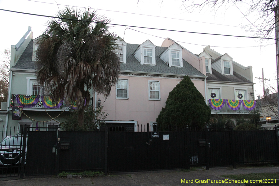 Krewe-of-House-Floats-00866-Central-City