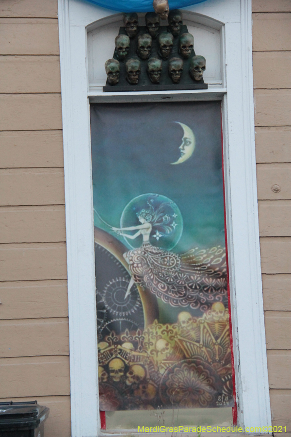 Krewe-of-House-Floats-00871-Central-City