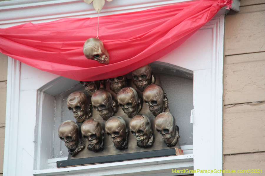 Krewe-of-House-Floats-00872-Central-City