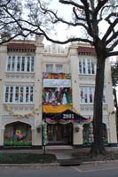 Krewe-of-House-Floats-00847-Central-City