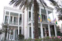 Krewe-of-House-Floats-00853-Central-City