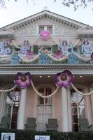 Krewe-of-House-Floats-00856-Central-City