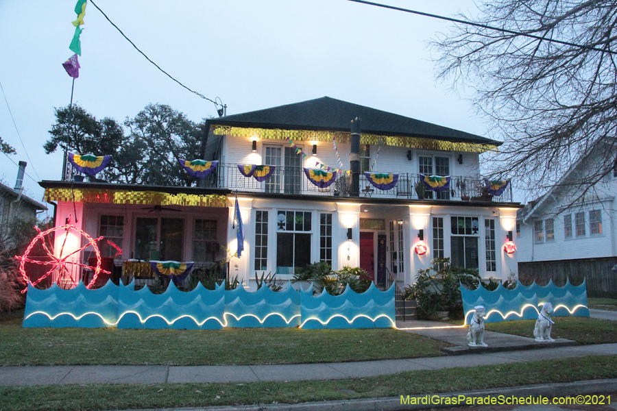 Krewe-of-House-Floats-03154-Fairgrounds-Bayou-St-John-2021