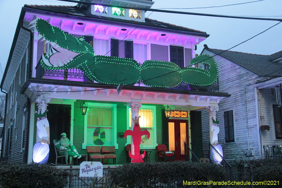 Krewe-of-House-Floats-03168-Fairgrounds-Bayou-St-John-2021