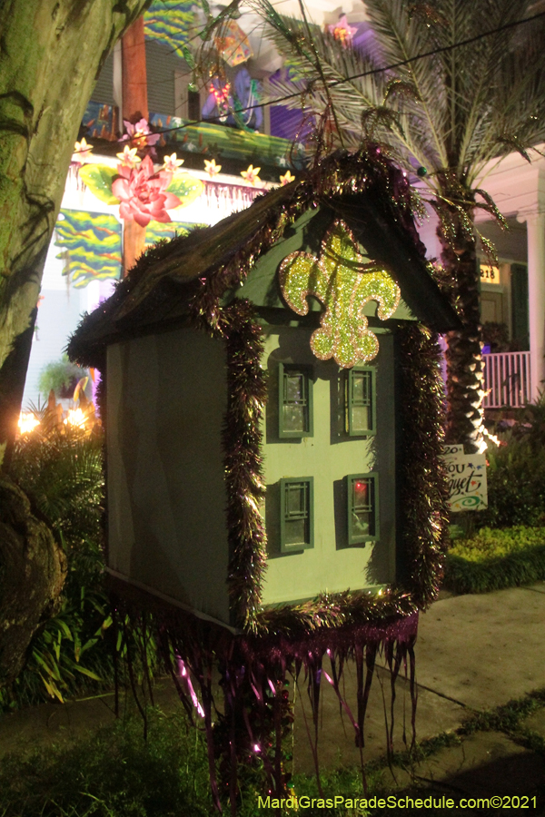 Krewe-of-House-Floats-03236-Fairgrounds-Bayou-St-John-2021