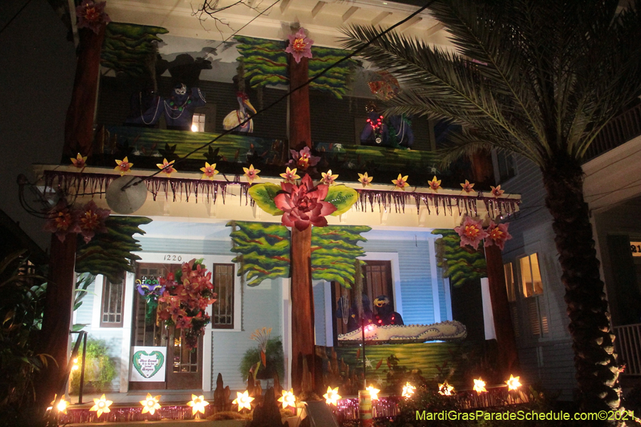 Krewe-of-House-Floats-03237-Fairgrounds-Bayou-St-John-2021