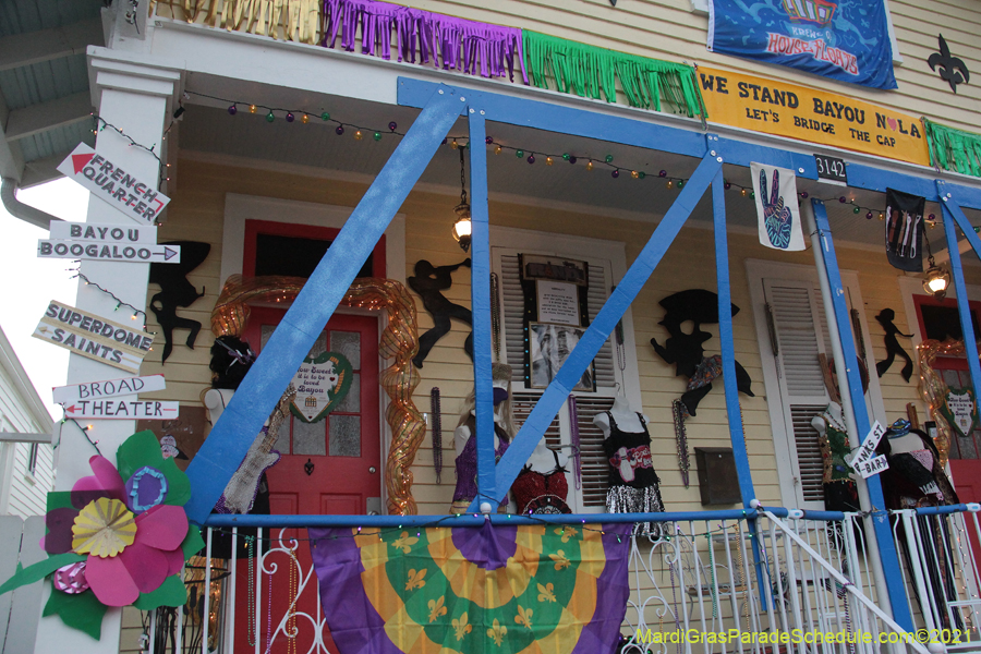 Krewe-of-House-Floats-03326-Fairgrounds-Bayou-St-John-2021