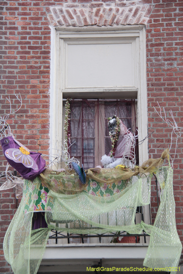 Krewe-of-House-Floats-03993-French-Quarter-2021