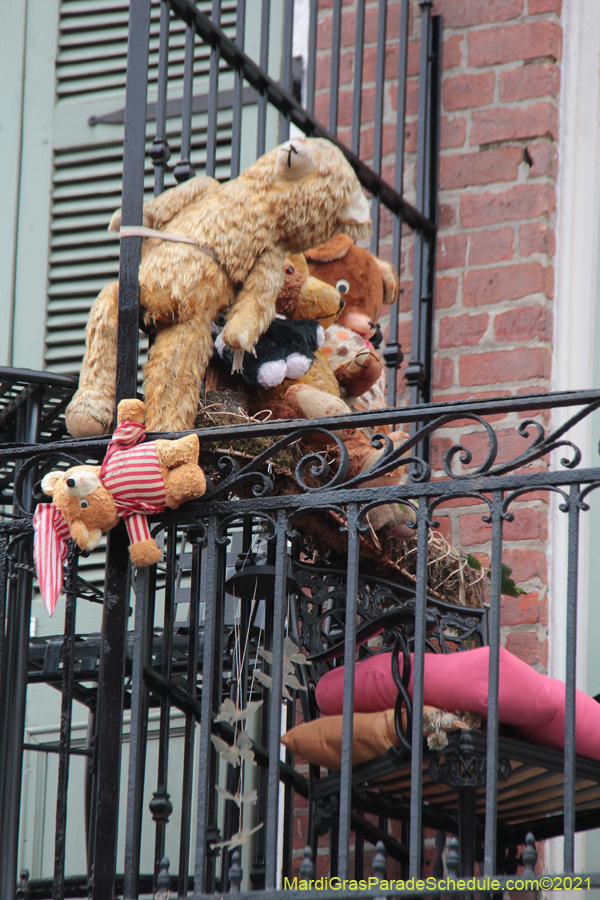 Krewe-of-House-Floats-04002-French-Quarter-2021