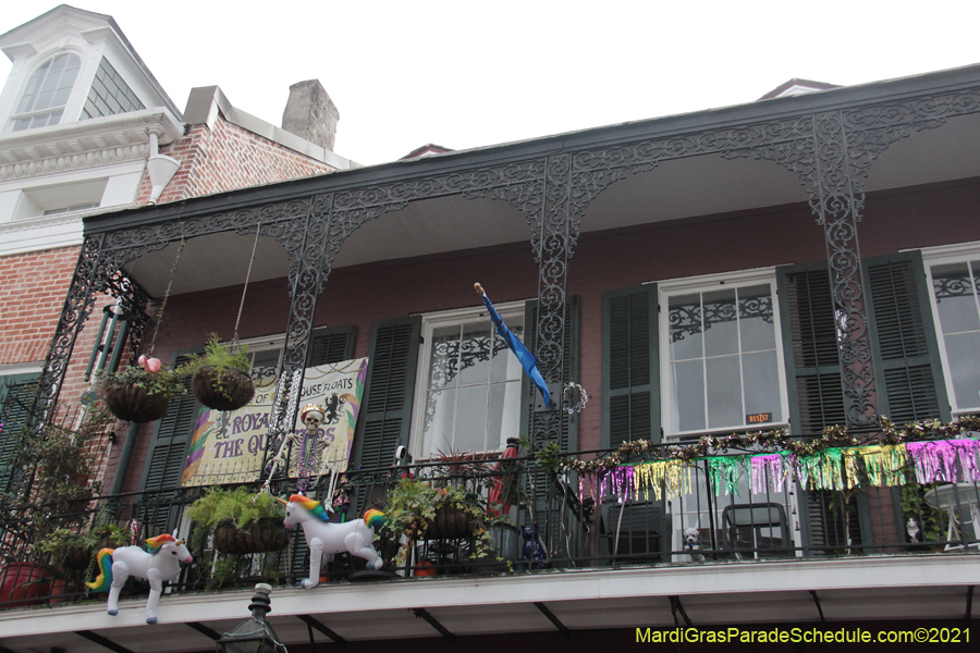 Krewe-of-House-Floats-04009-French-Quarter-2021