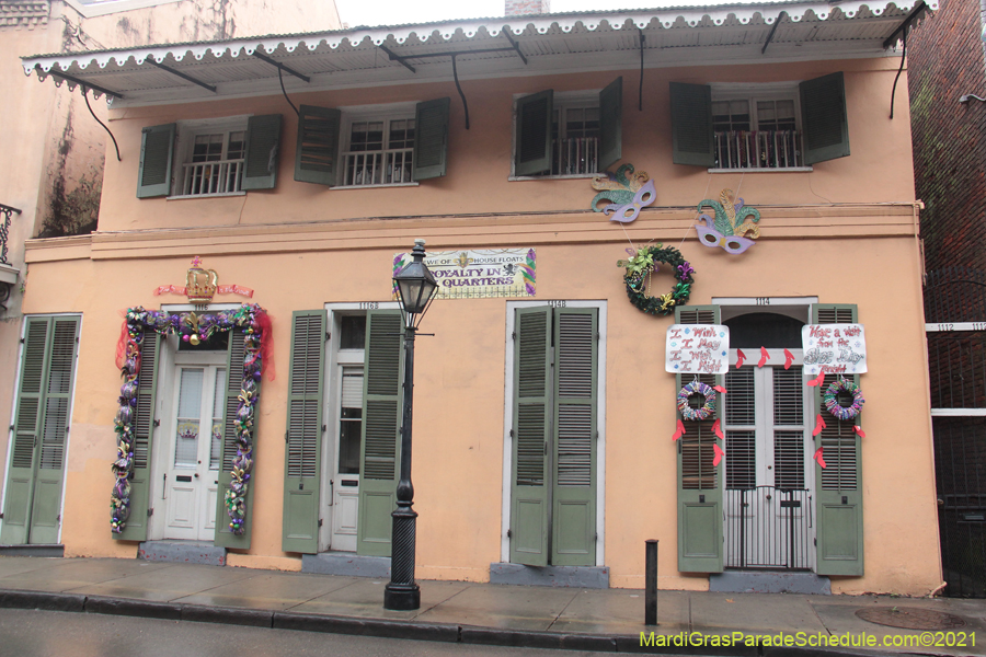 Krewe-of-House-Floats-04031-French-Quarter-2021