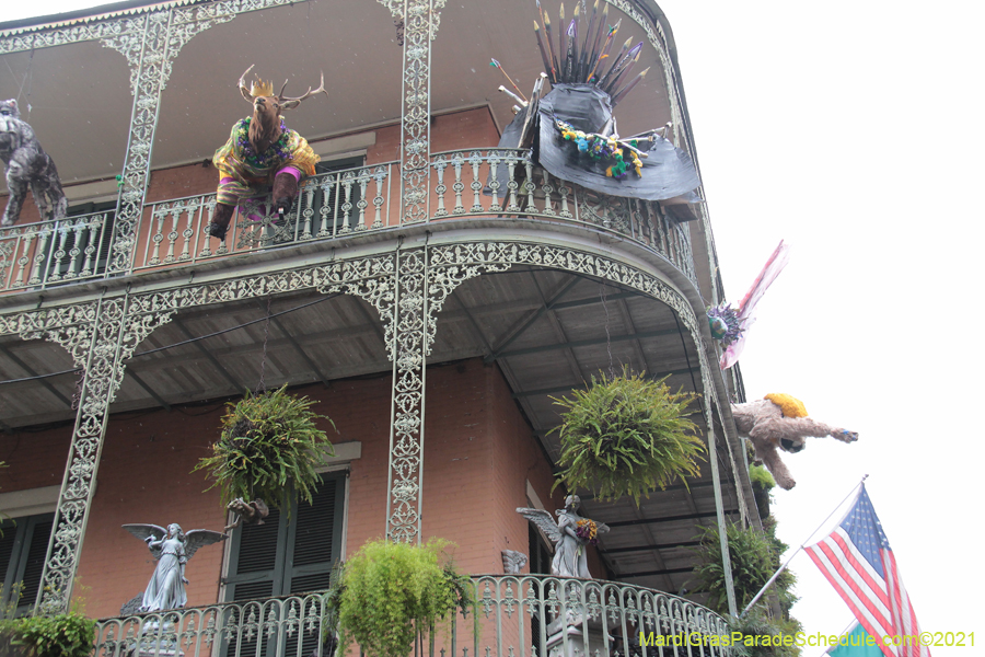 Krewe-of-House-Floats-04040-French-Quarter-2021