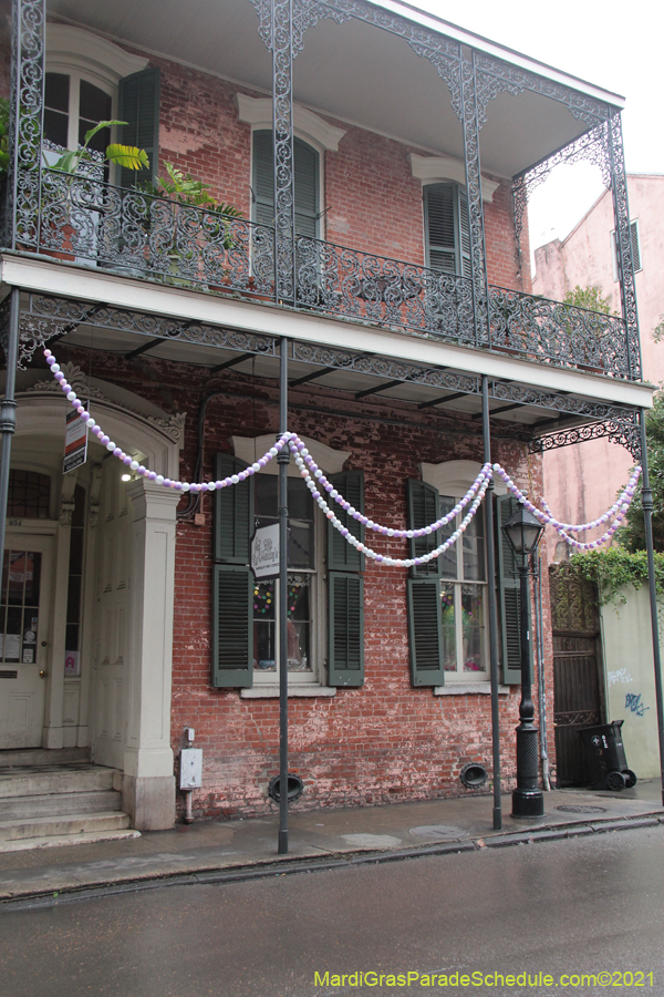 Krewe-of-House-Floats-04041-French-Quarter-2021