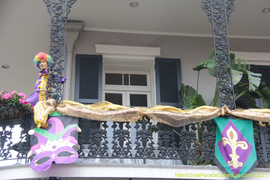 Krewe-of-House-Floats-04042-French-Quarter-2021