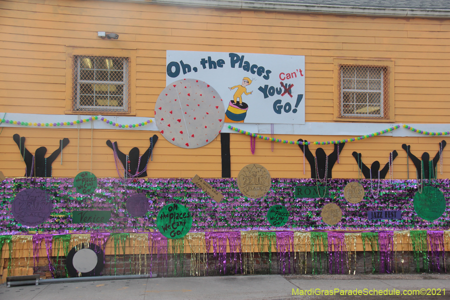 Krewe-of-House-Floats-01865-Freret-2021