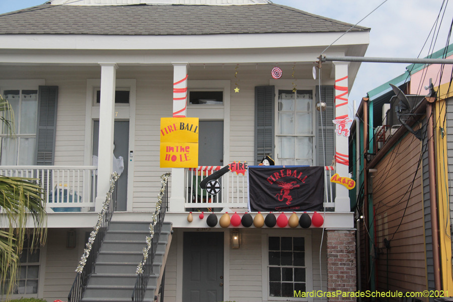 Krewe-of-House-Floats-01871-Freret-2021