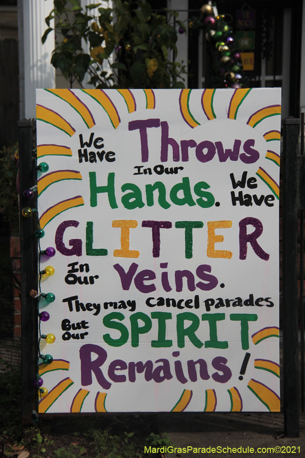 Krewe-of-House-Floats-01890-Freret-2021