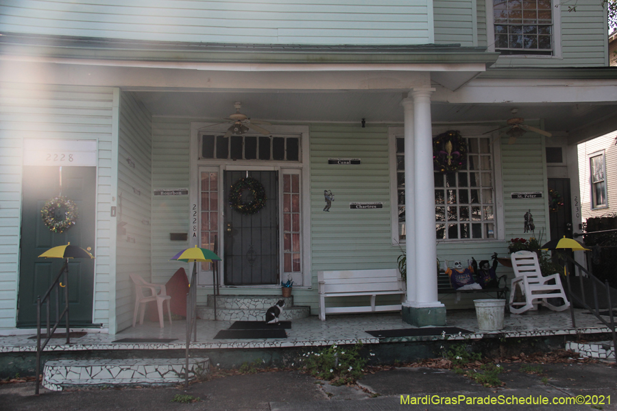 Krewe-of-House-Floats-01893-Freret-2021