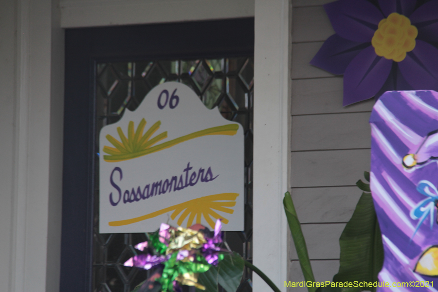 Krewe-of-House-Floats-01910-Freret-2021